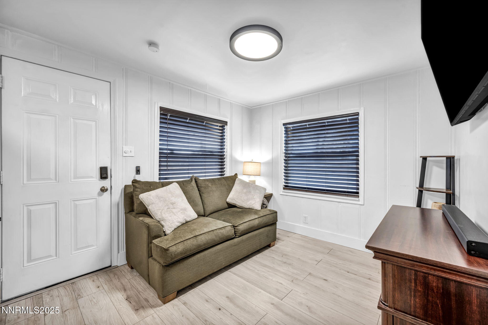 459 Field Street Sparks, NV 89431 - Photo 21 of 32 26-web-or-mls-459-field-st