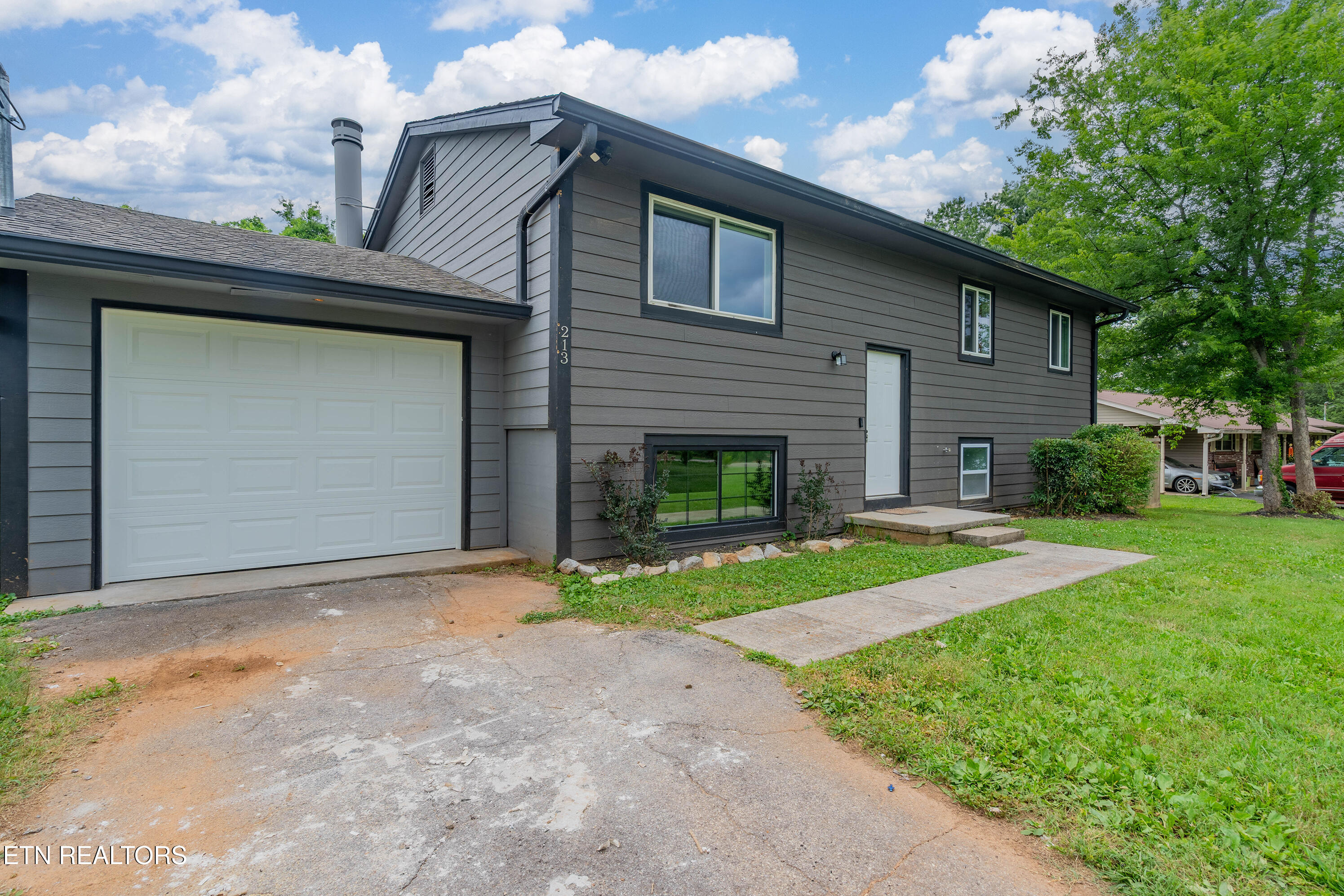 213 Towne Road Knoxville, TN 37934 - Photo 6 of 36 A7302123-HDR