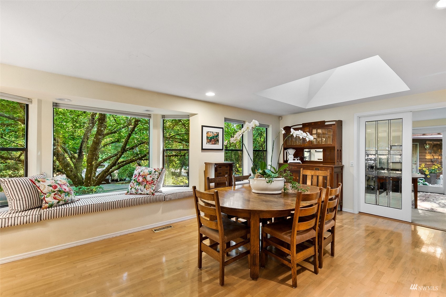 5025 228th Street Southeast Bothell, WA 98021 - Photo 6 of 40