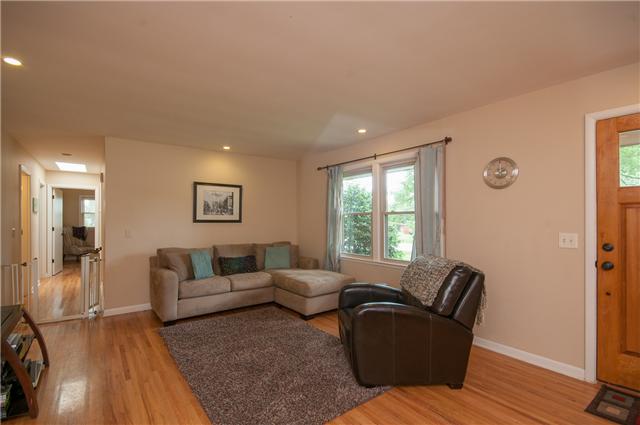 350 Stable Road Franklin, TN 37069 - Photo 2 of 18 Open and Airy Feel throughout, the home features Oak hardwood floors, Recessed Lighting, and a central skylight in hall for additional day light.