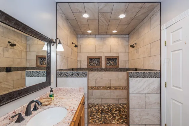 $750,000 | 4095 County Road M, Hereford, TX 79045