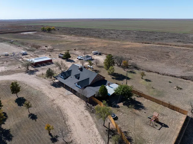 $750,000 | 4095 County Road M, Hereford, TX 79045