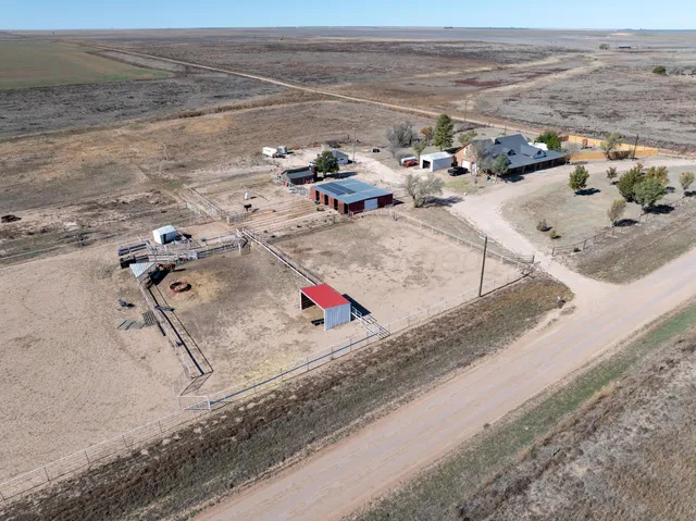 $750,000 | 4095 County Road M, Hereford, TX 79045