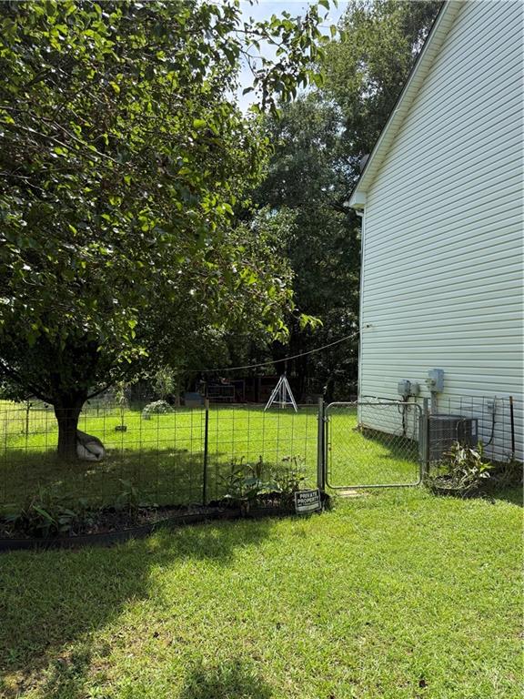 3903 Doe Run Drive Powder Springs, GA 30127 - Photo 6 of 60