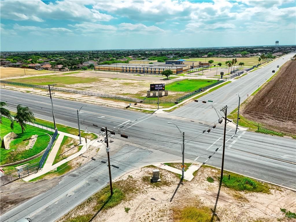 9519 South Jackson Road Pharr, TX 78577 - Photo 7 of 9 a view of outdoor space with seating area