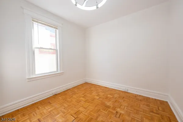 $2,650 | 24 Llewellyn Avenue, Unit 2, Bloomfield, NJ 07003