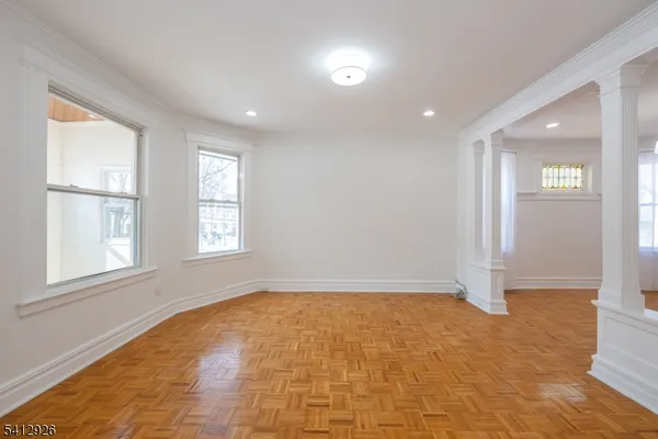 $2,650 | 24 Llewellyn Avenue, Unit 2, Bloomfield, NJ 07003