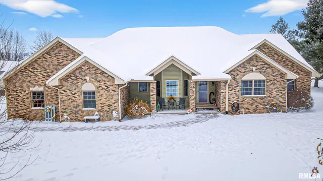 $399,900 | 5759 Riverview Road, Thomson, IL 61285