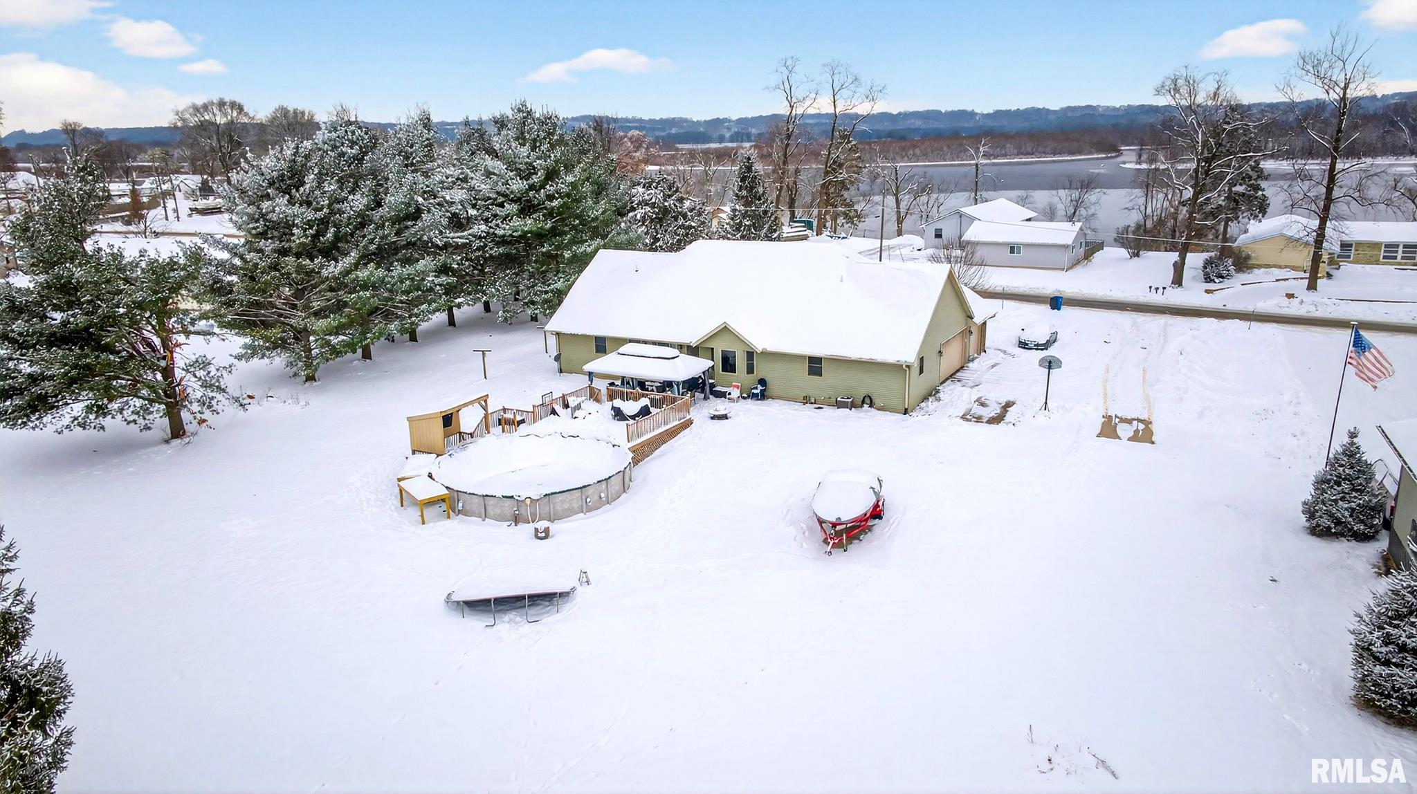 5759 Riverview Road Thomson, IL 61285 - Photo 7 of 49