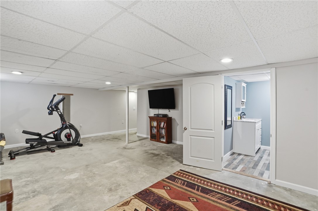 40 Haile Street Warren, RI 02885 - Photo 25 of 33