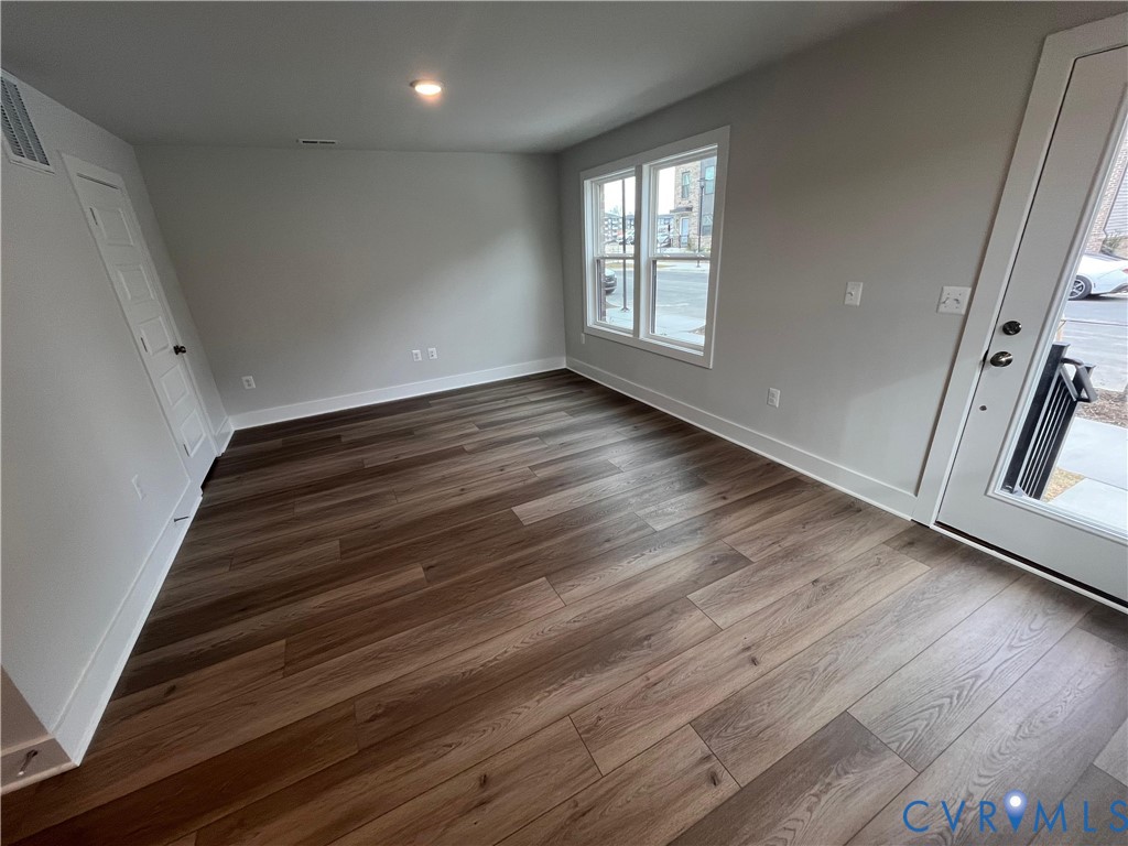 9480 Pinkman Road Glen Allen, VA 23059 - Photo 8 of 23