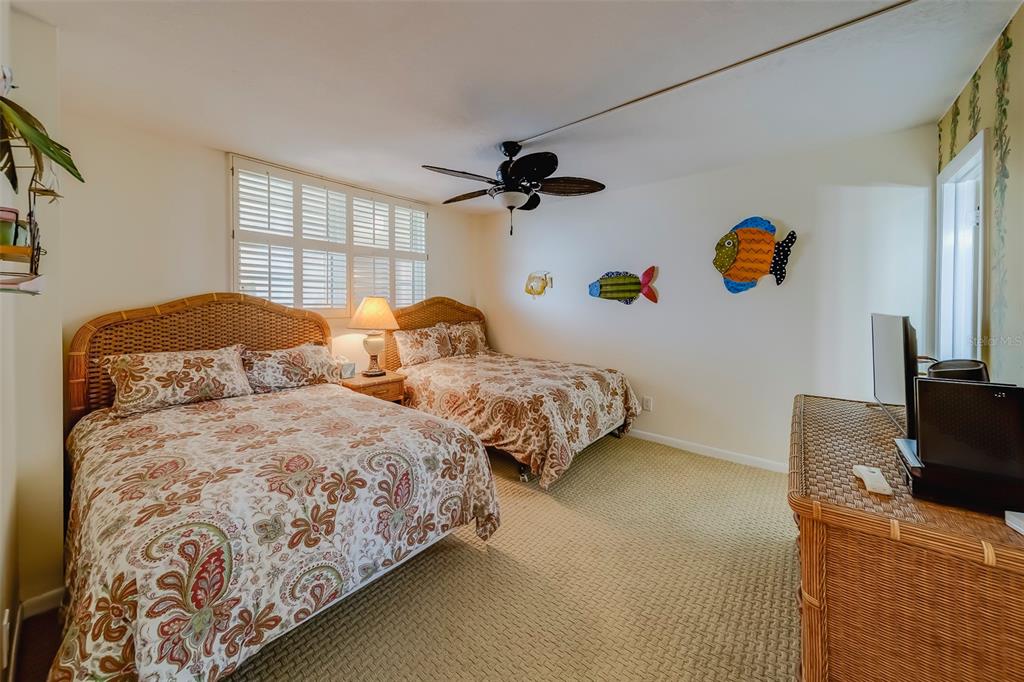 17580 Gulf Boulevard, Unit 412 Redington Shores, FL 33708 - Photo 33 of 67