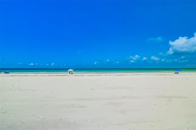 $7,500 | 17580 Gulf Boulevard, Unit 412, Redington Shores, FL 33708