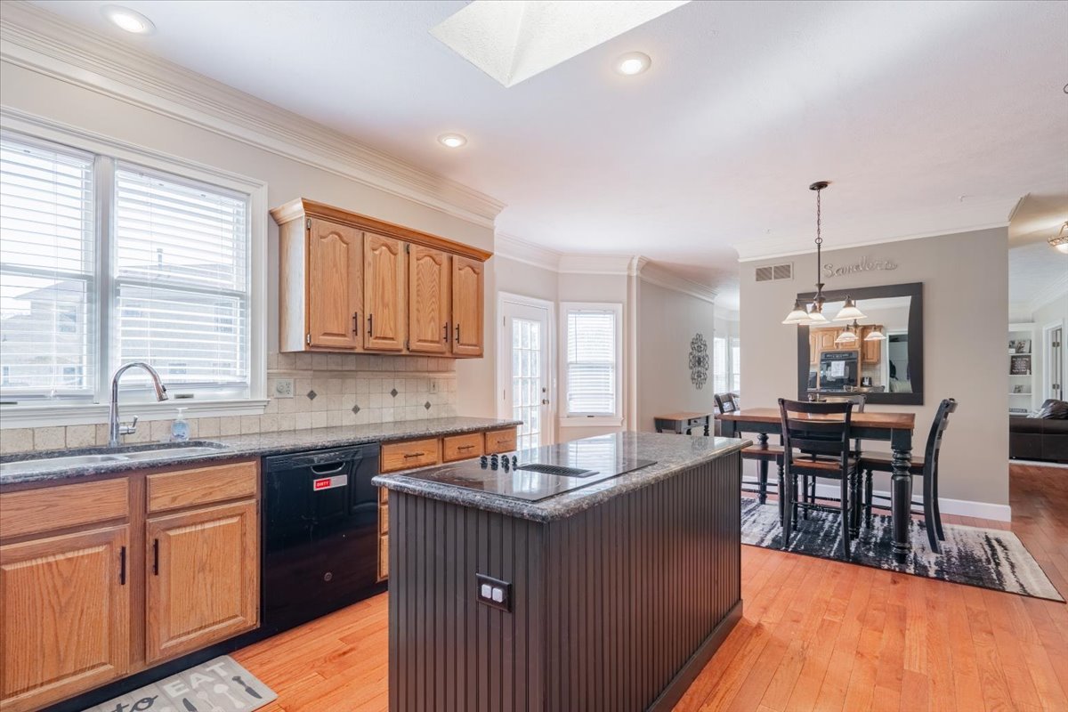 3 Downing Circle Bloomington, IL 61704 - Photo 16 of 47 a kitchen with lots of counter top space