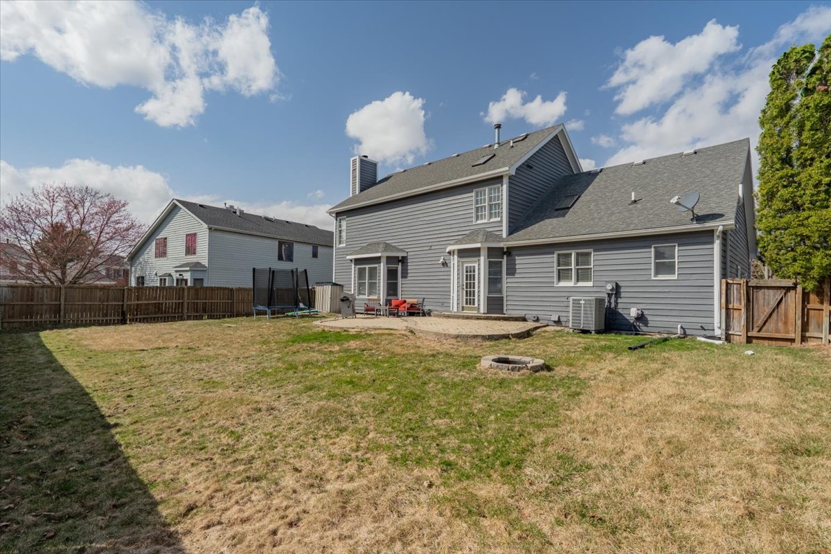 3 Downing Circle Bloomington, IL 61704 - Photo 40 of 47 a house view with a seating space