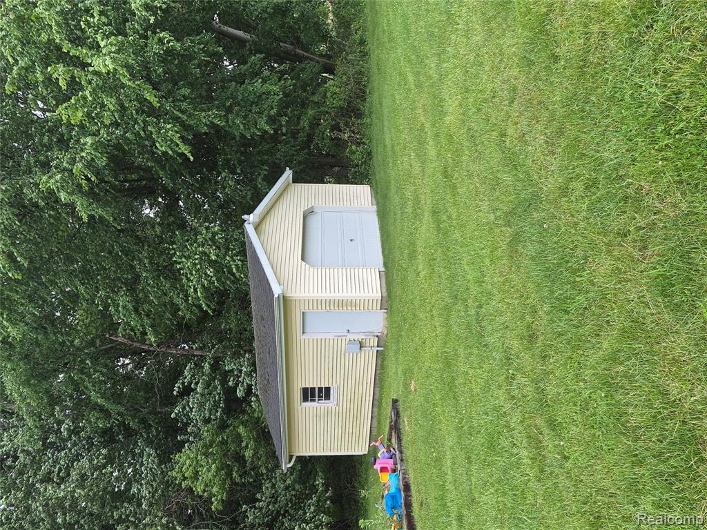 12849 South Delaney Road Perry, MI 48872 - Photo 8 of 34