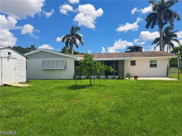 $2,500 | 6313 St Andrews Circle South, Fort Myers, FL 33919