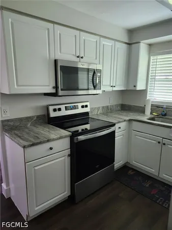 $2,500 | 6313 St Andrews Circle South, Fort Myers, FL 33919