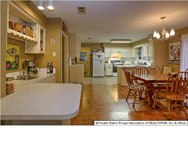 9166 Fox Run Avenue Baton Rouge, LA 70808 - Photo 8 of 19 Gallery Image 8