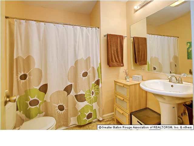 9166 Fox Run Avenue Baton Rouge, LA 70808 - Photo 10 of 19 Gallery Image 10
