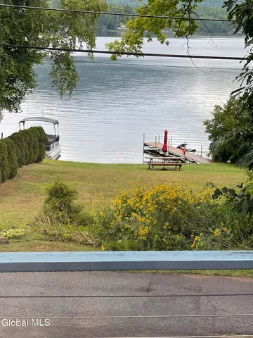 $3,000 | 108 Birdsall Road, Queensbury, NY 12804