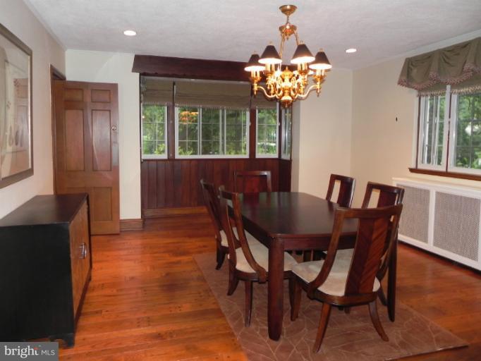 5200 Springlake Way Baltimore, MD 21212 - Photo 13 of 30 Dining Room