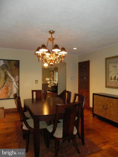 5200 Springlake Way Baltimore, MD 21212 - Photo 14 of 30 Dining Room