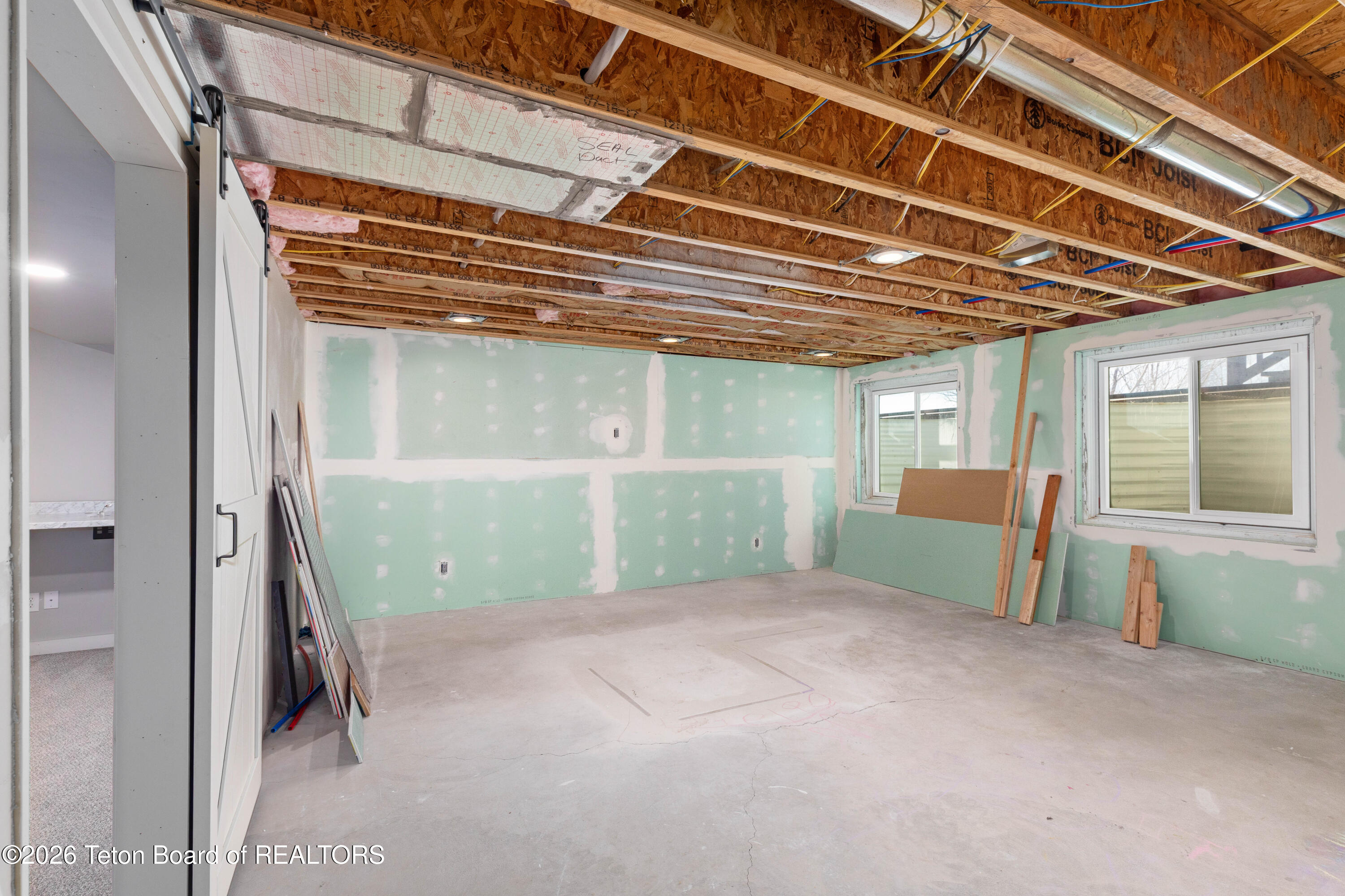 242 Holly Drive Star Valley Ranch, WY 83127 - Photo 26 of 34 242 Holly Dr IMG_9583