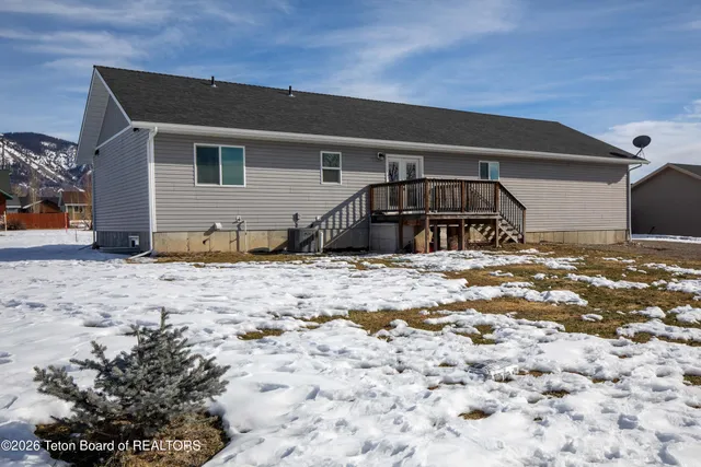 $550,000 | 242 Holly Drive, Star Valley Ranch, WY 83127