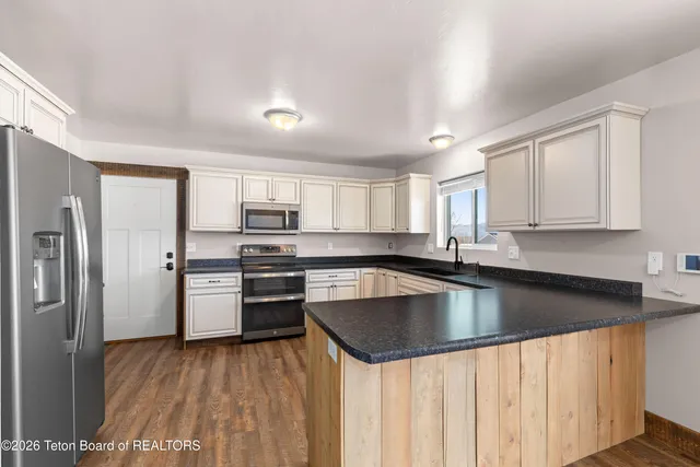 $550,000 | 242 Holly Drive, Star Valley Ranch, WY 83127