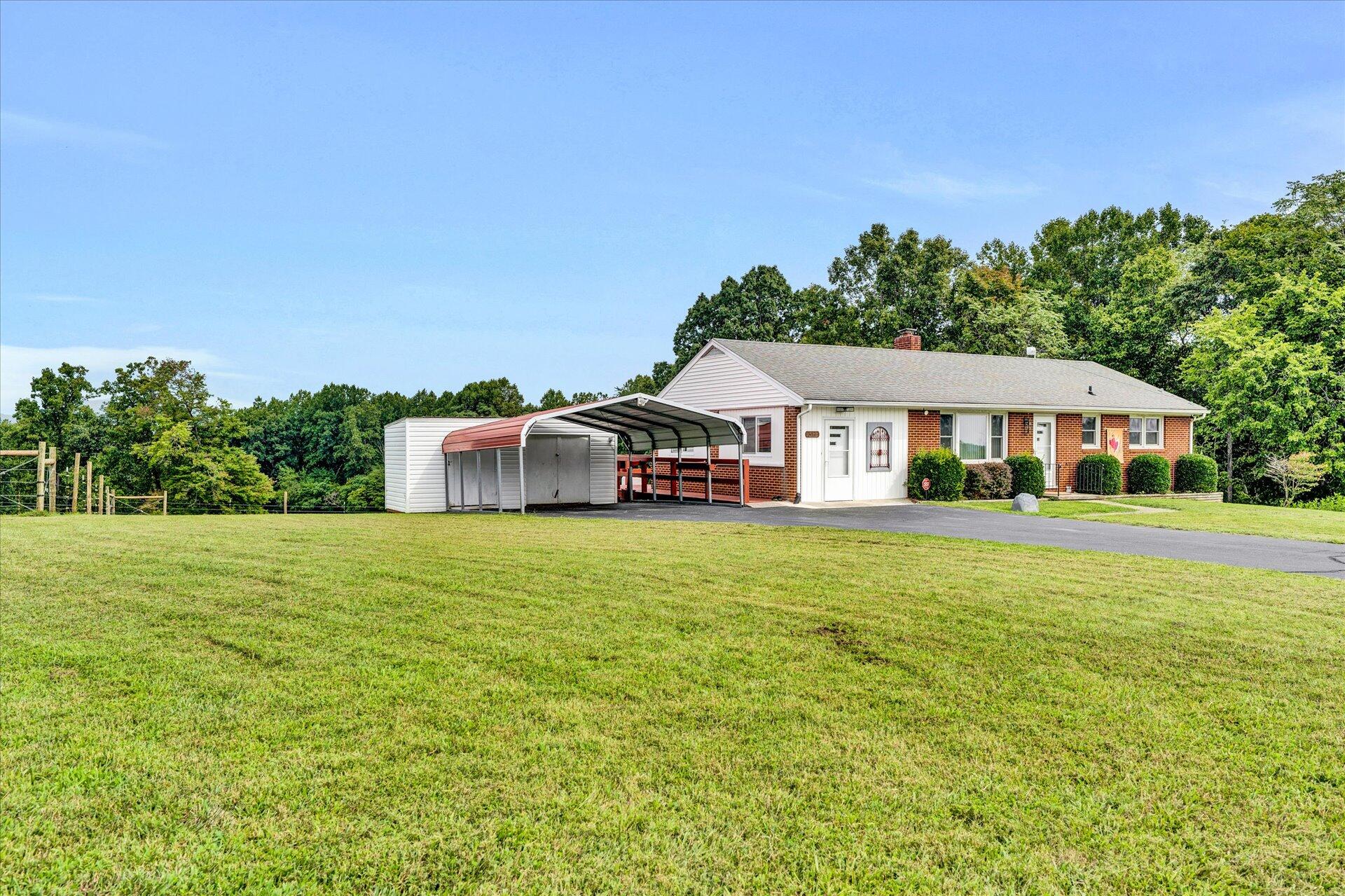311 Moorman Road, Hardy, VA 24101 Compass