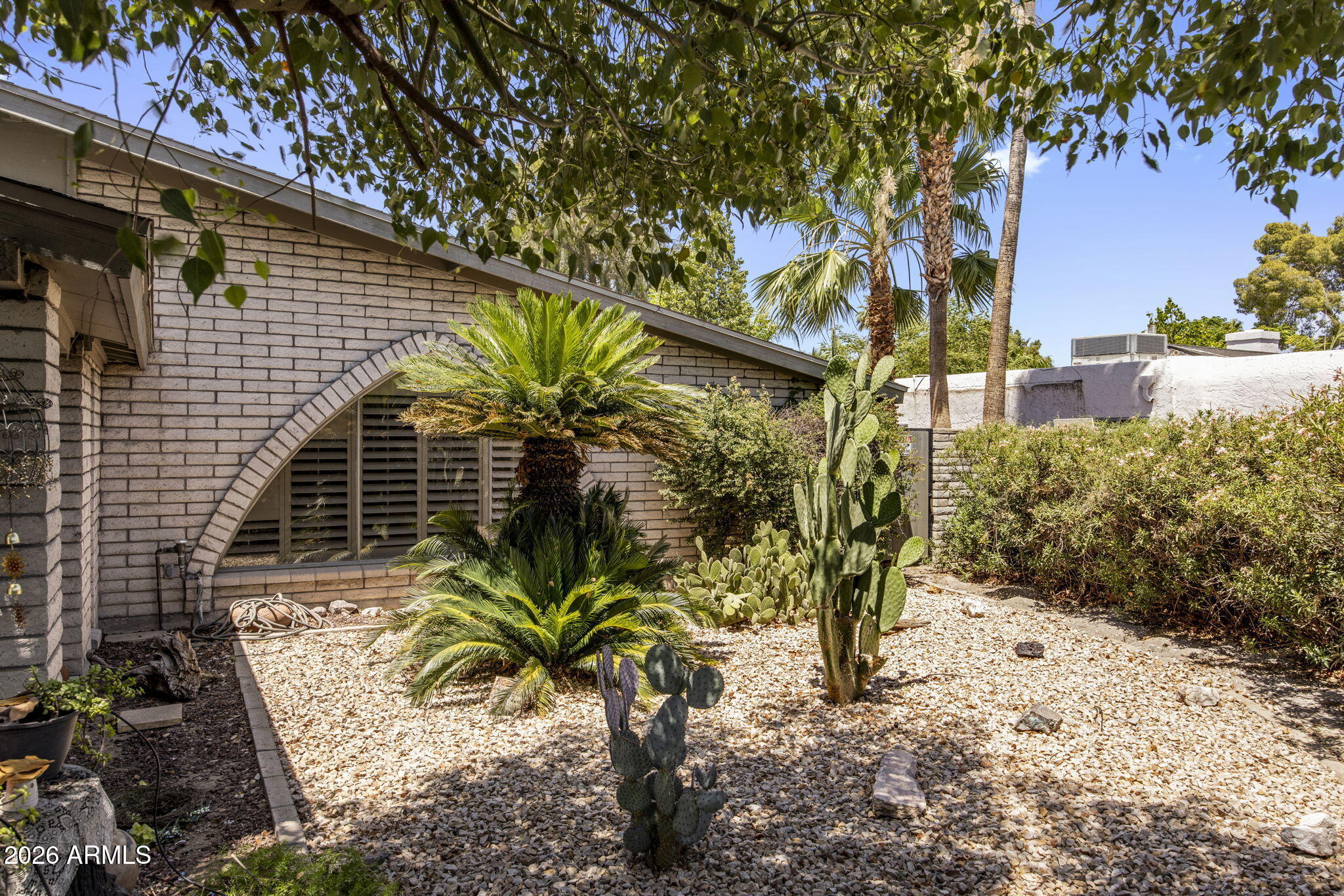 52 West Thunderbird Road Phoenix, AZ 85023 - Photo 35 of 38