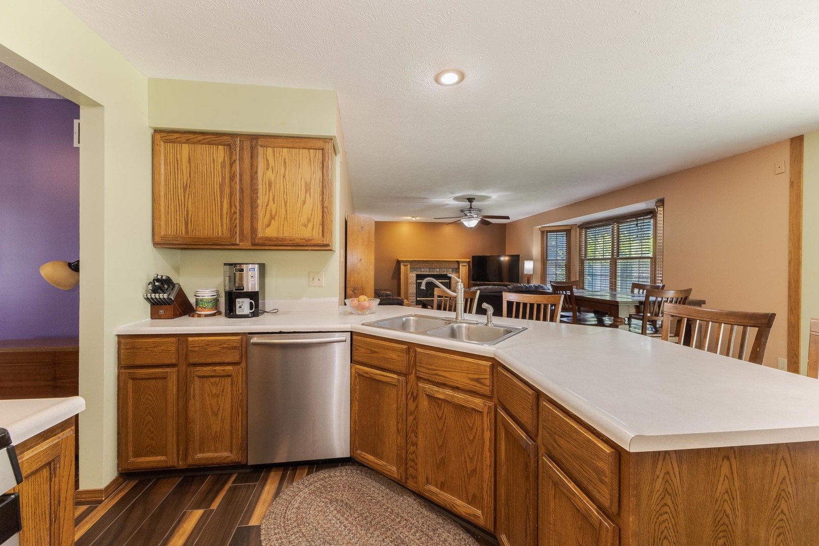 2805 Polo Road Bloomington, IL 61704 - Photo 21 of 51 Gallery Image 21