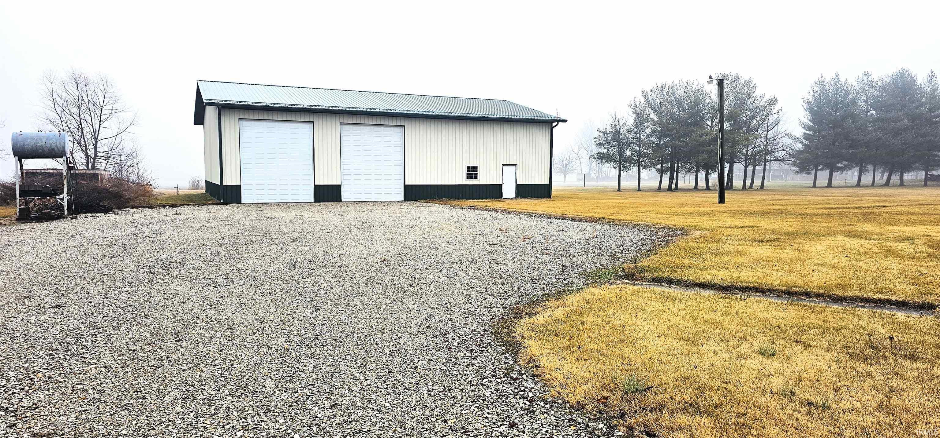 674 East Tennyson Road Boonville, IN 47601 - Photo 2 of 26 Gallery Image 2
