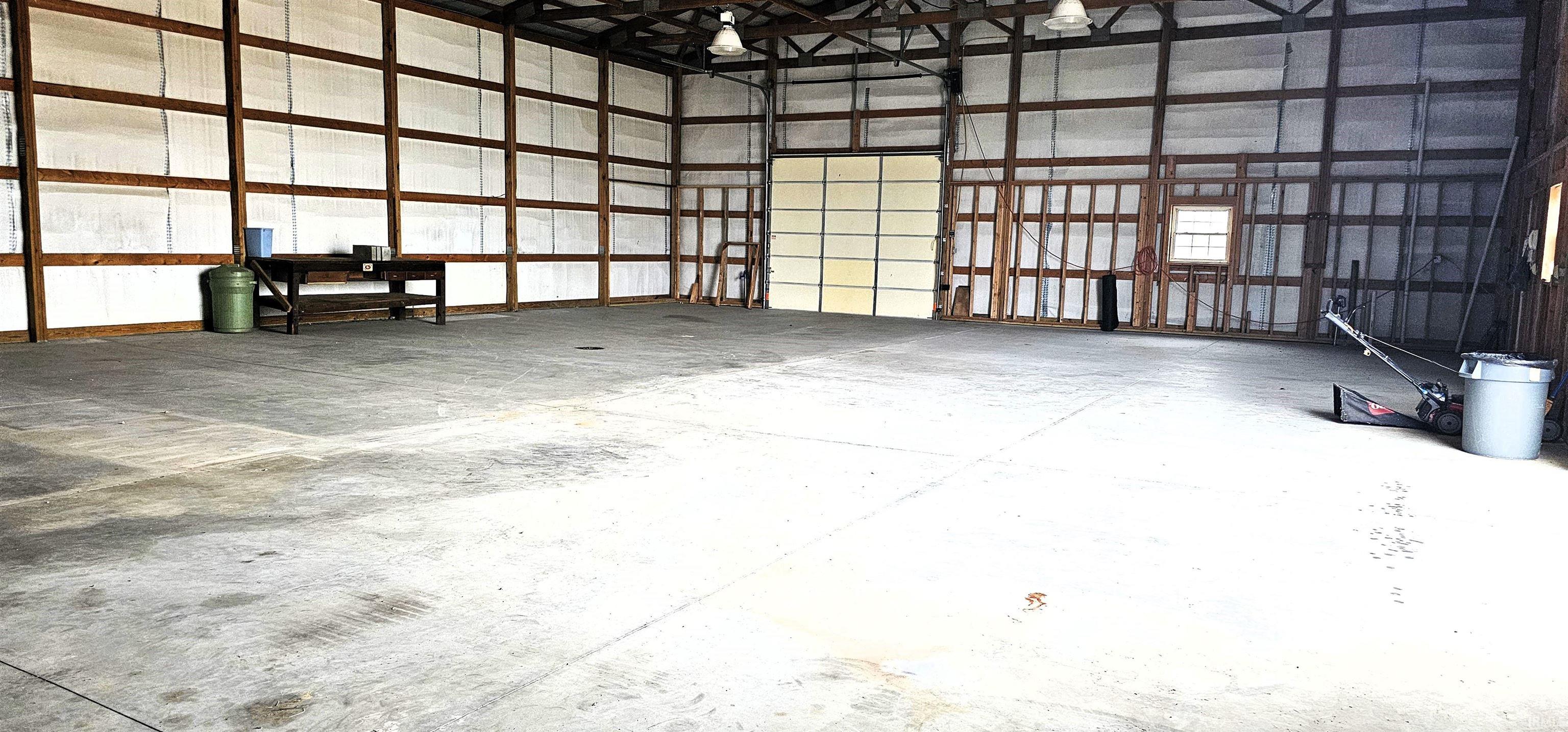 674 East Tennyson Road Boonville, IN 47601 - Photo 3 of 26 Gallery Image 3