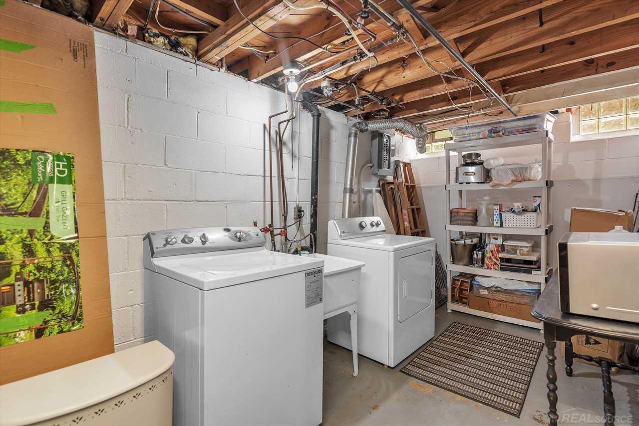 2406 West Webster Road Royal Oak, MI 48073 - Photo 31 of 42