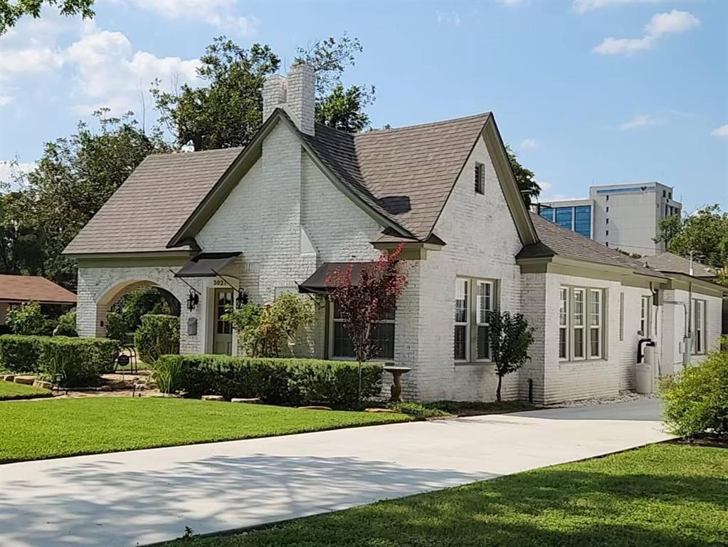 3027 Windsor Avenue Waco, TX 76708 - Photo 1 of 40