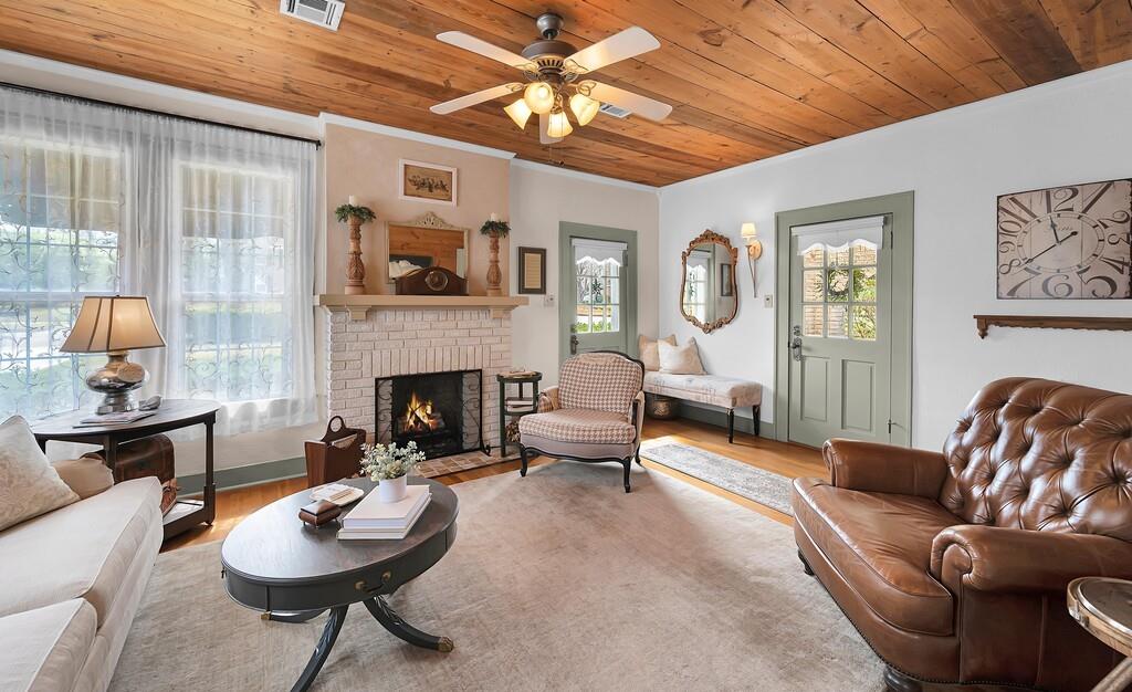 3027 Windsor Avenue Waco, TX 76708 - Photo 8 of 40