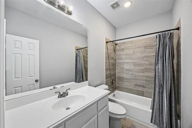 $1,650 | 426 New Hampshire Street, Unit A, Houston, TX 77029