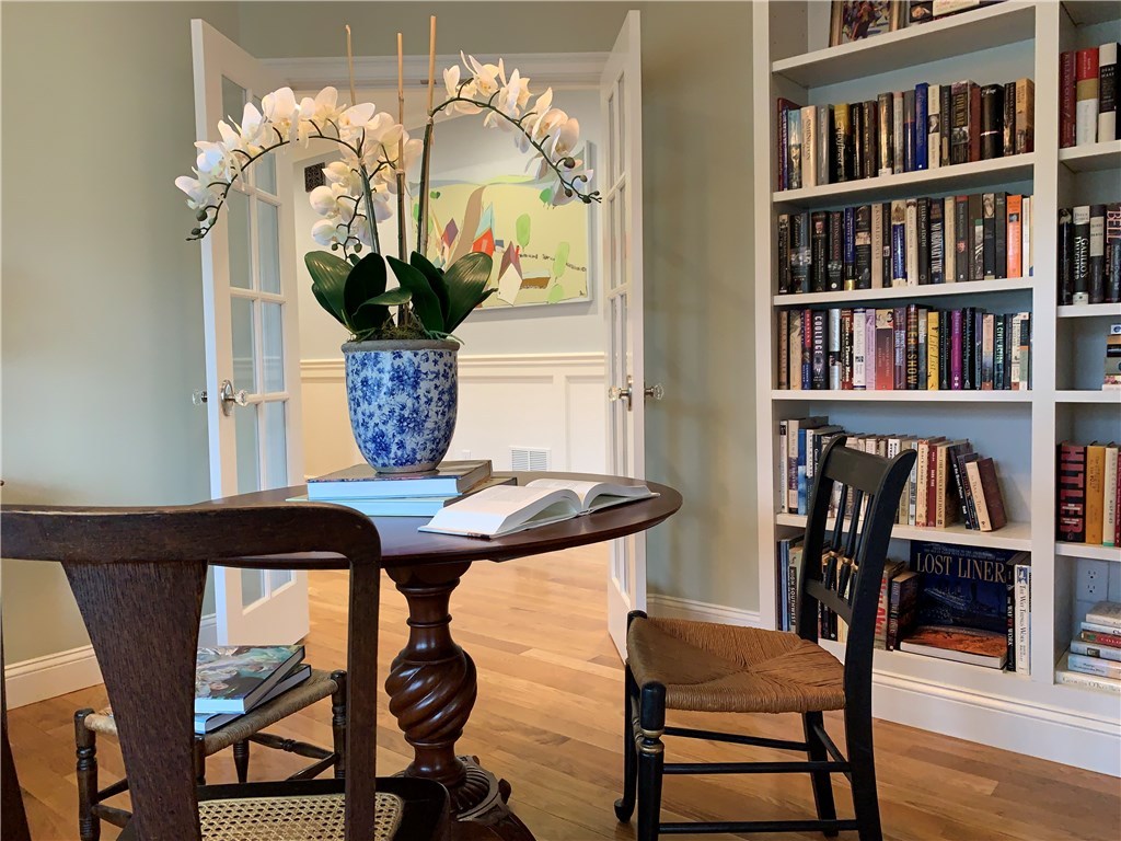 13 Howe Street Bristol, RI 02809 - Photo 11 of 40 Library