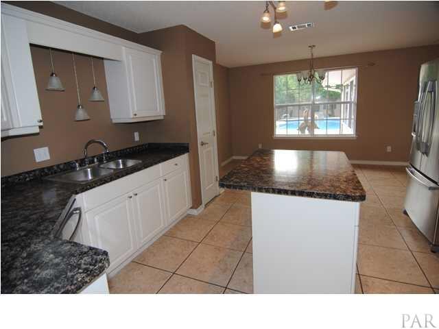 1944 Coral Island Road Pensacola, FL 32506 - Photo 3 of 23