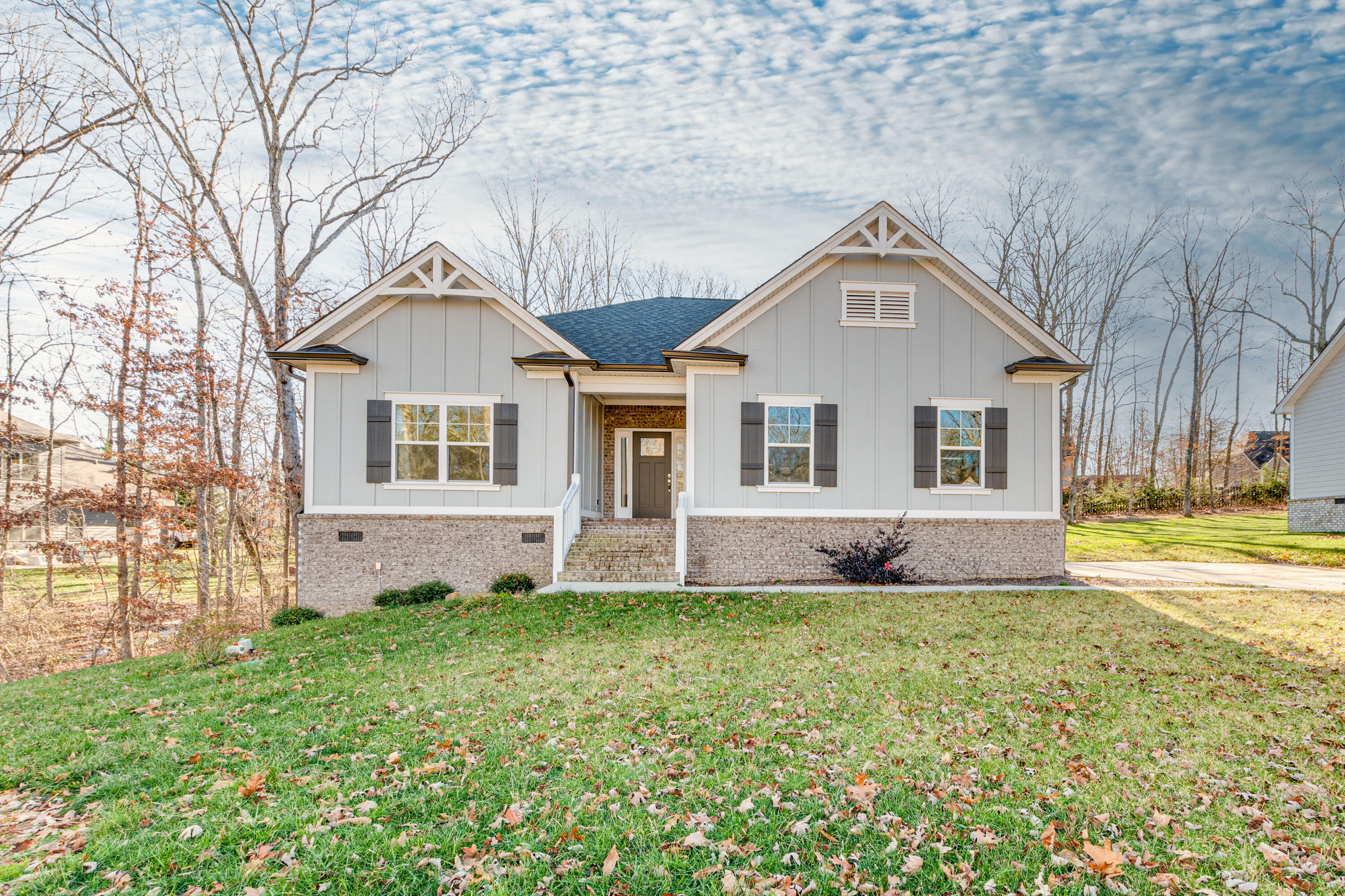 2820 Corral Road Signal Mountain, TN 37377 - Photo 1 of 29 2820 Corral Rd-1