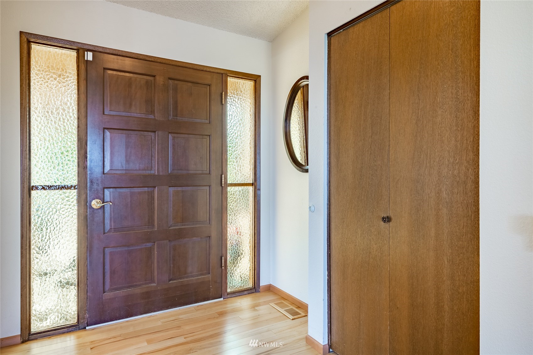 923 Racine Street Bellingham, WA 98229 - Photo 4 of 39 Gallery Image 4