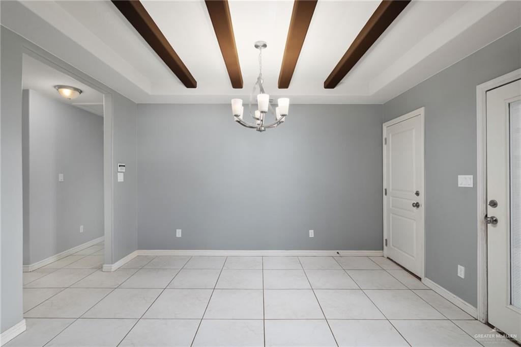 1102 Miracle Lane Mission, TX 78572 - Photo 5 of 16