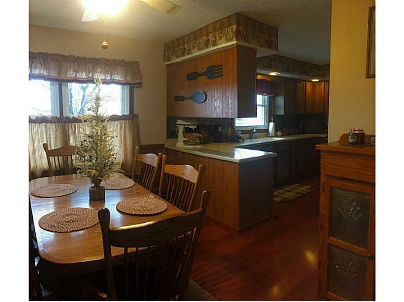 11551 Post Road New Holland, OH 43145 - Photo 7 of 20
