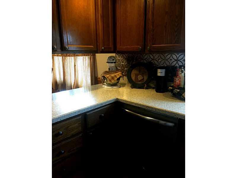 11551 Post Road New Holland, OH 43145 - Photo 10 of 20