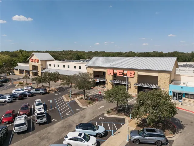 $750,000 | 10902 Wareham Court, Austin, TX 78739