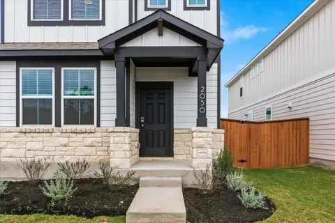 $2,300 | 2050 Alice Jay Way, Round Rock, TX 78665
