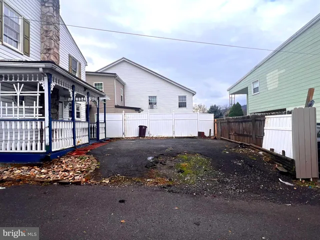 $148,000 | 409 Springdale Street, Cumberland, MD 21502