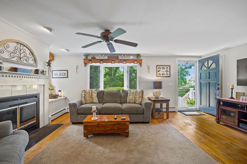 106 Touisset Road Warren, RI 02885 - Photo 19 of 40